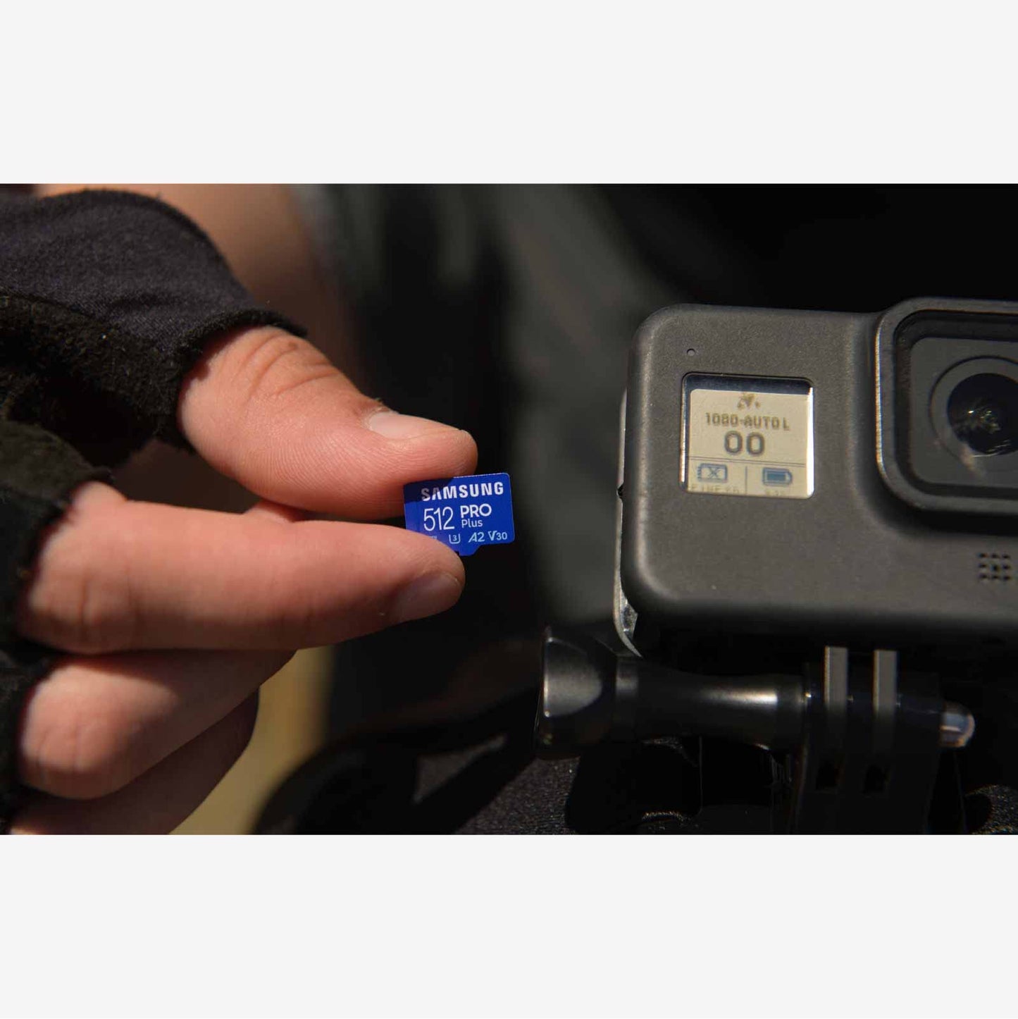 Samsung PRO Plus microSD Memory Card + Reader, 512GB