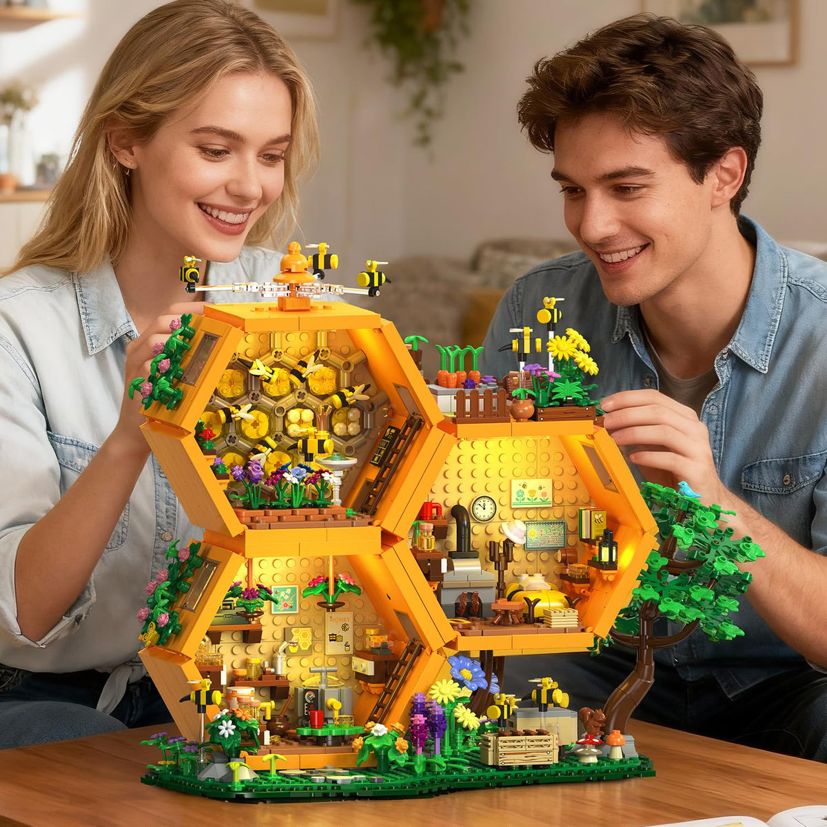INSOON Bee House Building Set, Farm Treehouse Kit- building blocks