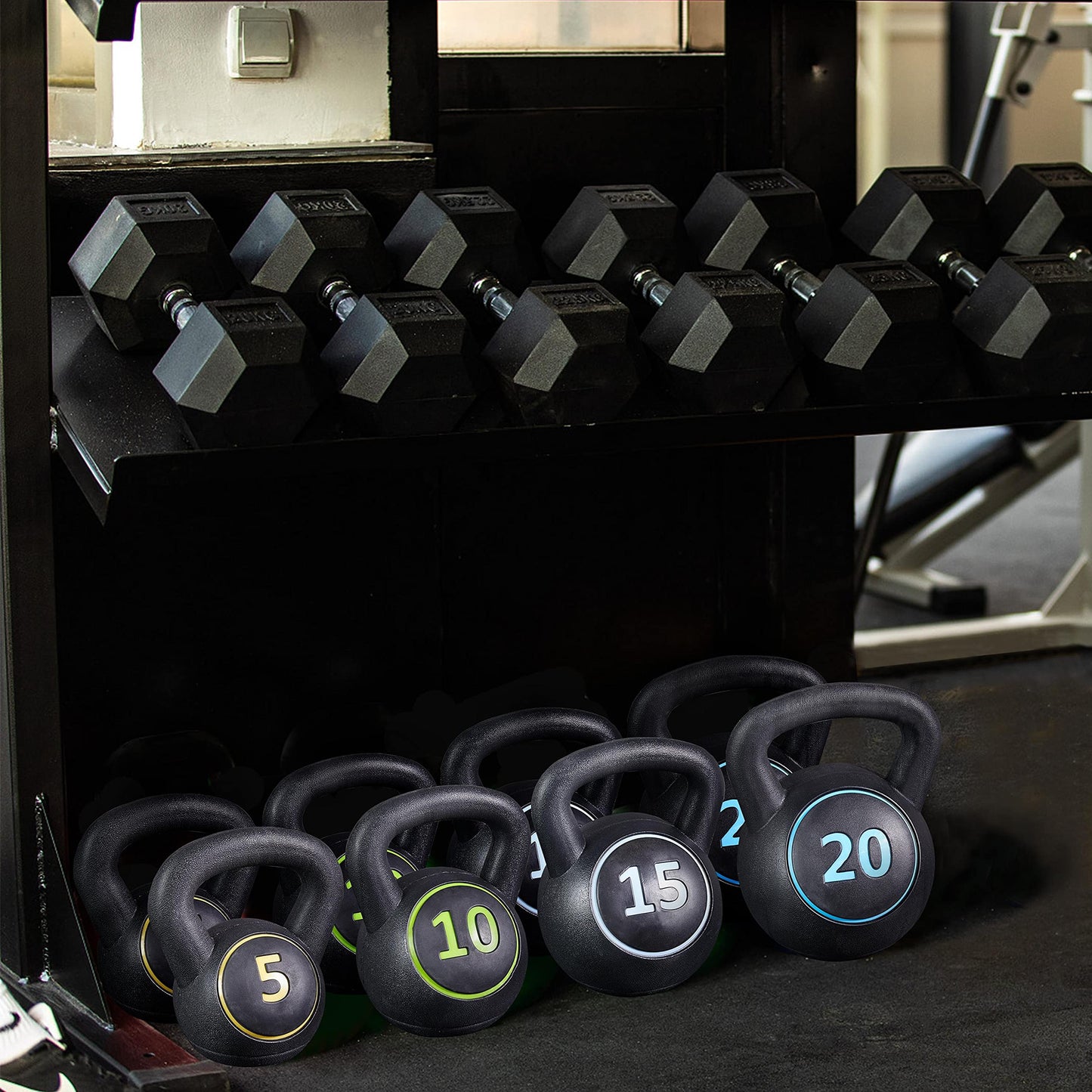 Yaheetech 4 Piece Kettlebell Set 5lb 10lb 15lb 20lb Strength Training Black